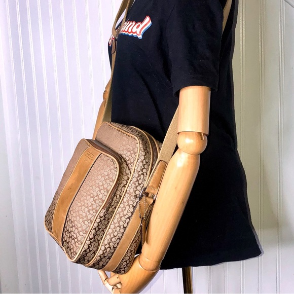 COACH Monogram Canvas & Suede Crossbody Messenger Shoulder Bag UNISEX STYLING - Picture 13 of 15